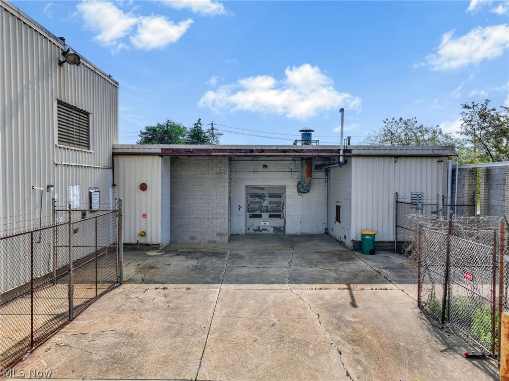 3950 Ben Hur Avenue Property Photo 7