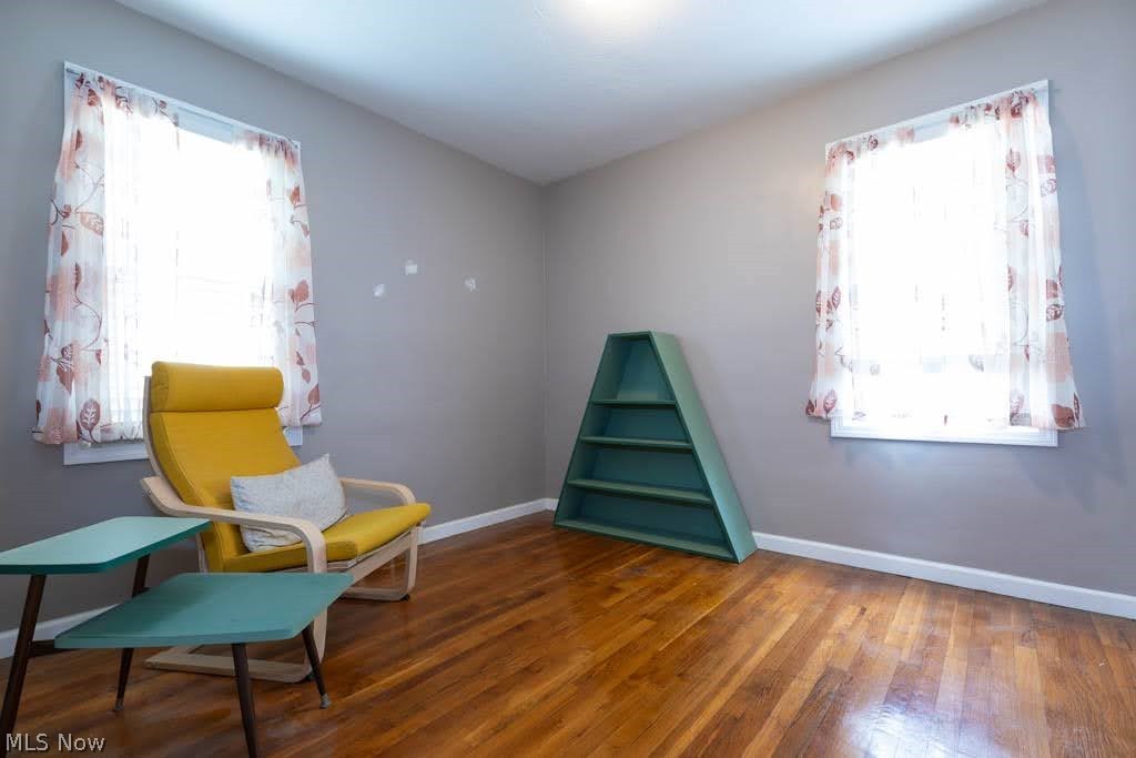 472 E 329th Street Property Photo 13