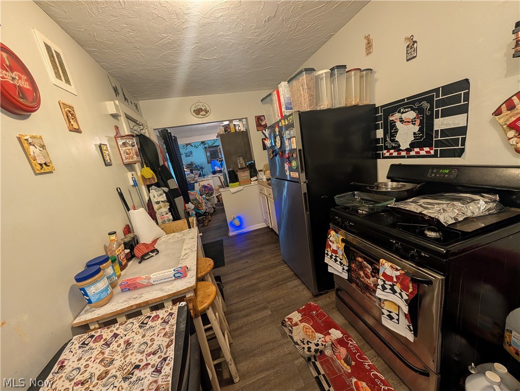 15321 Ridpath Avenue Property Photo 7
