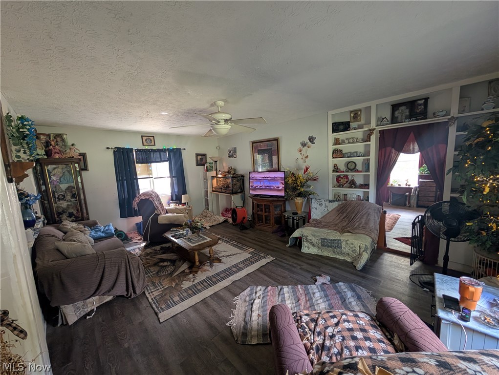 15321 Ridpath Avenue Property Photo 13