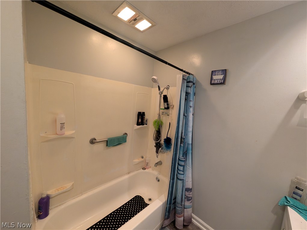 15321 Ridpath Avenue Property Photo 16