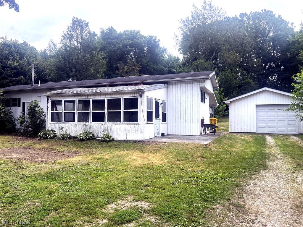 4300 Creek Road Property Photo 1