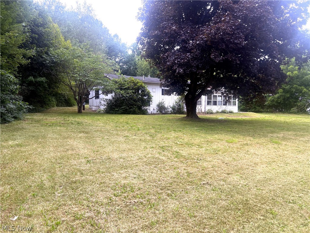 4300 Creek Road Property Photo 3