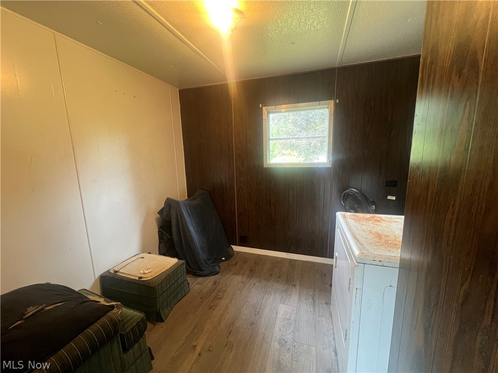 4300 Creek Road Property Photo 11