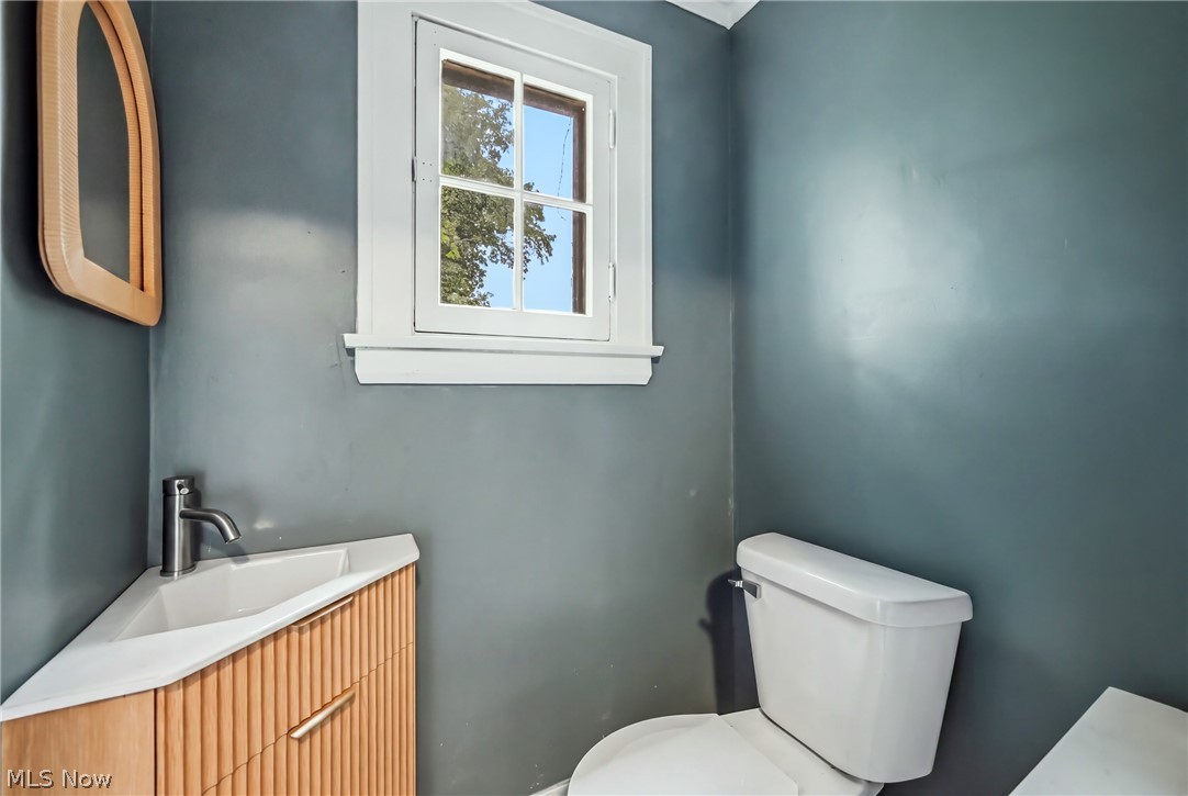 2318 Selma Avenue Property Photo 15