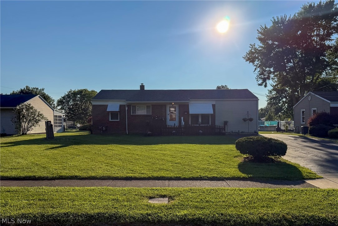 568 Purdue Avenue Property Photo 3