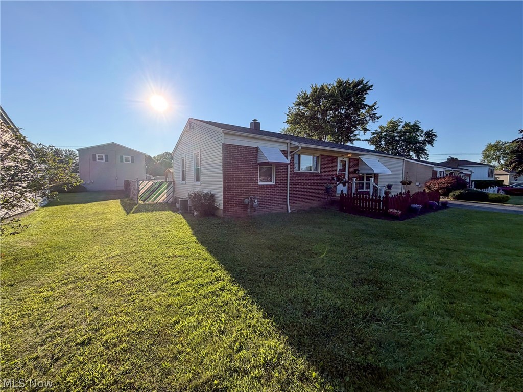 568 Purdue Avenue Property Photo 4