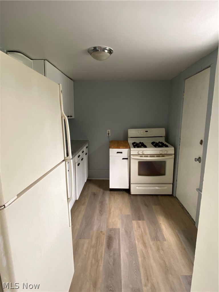 1383 Curtis Street 2 Up Property Photo 5