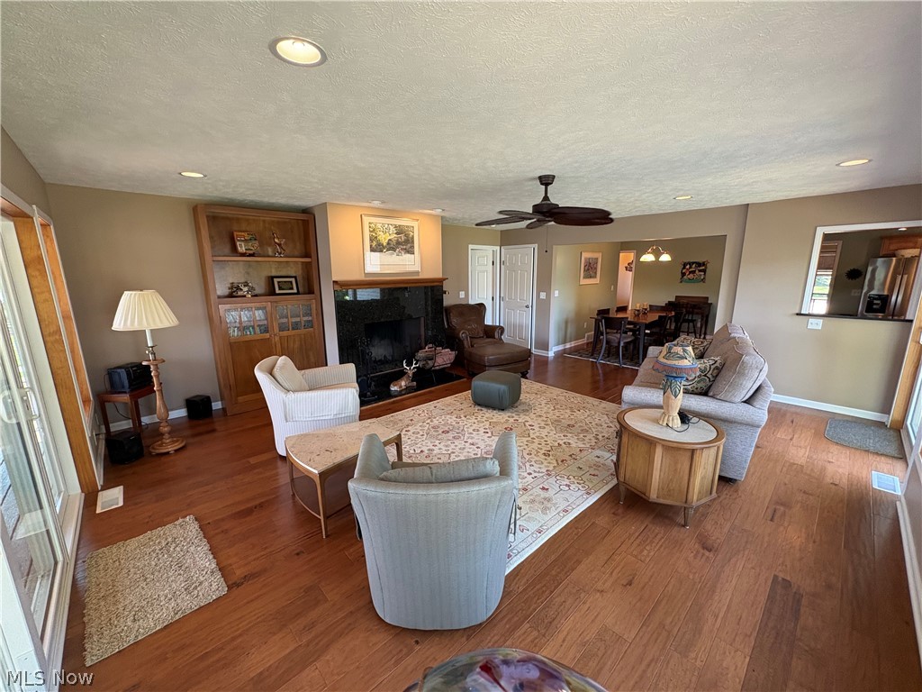1047 Lode Star Drive Property Photo 27