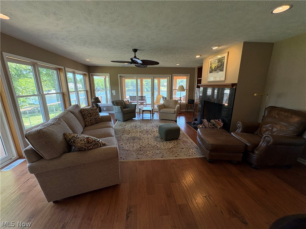 1047 Lode Star Drive Property Photo 32