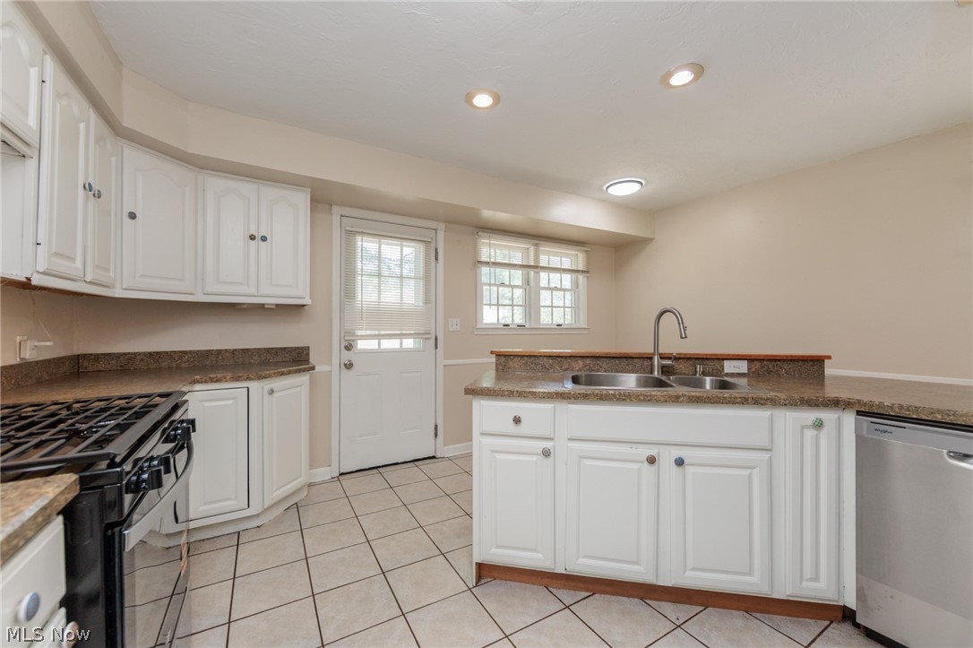 112 Arlington Circle Property Photo 11