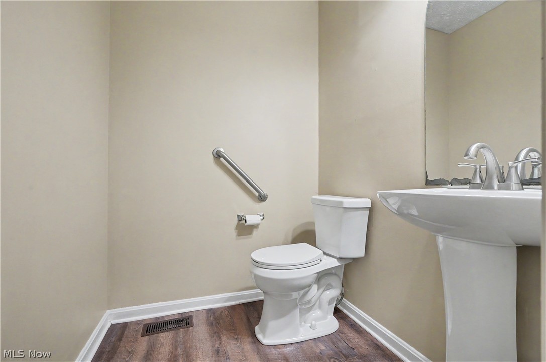 9598 Greenmeadow Road Property Photo 17