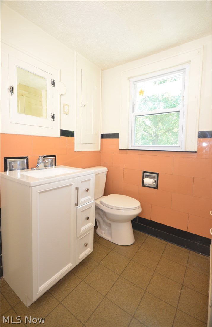 928 Delia Avenue Property Photo 24