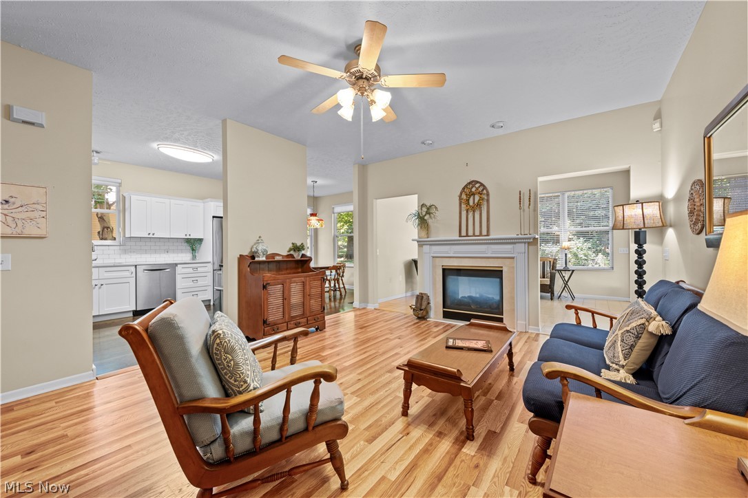 1936 Pembrooke Lane Property Photo 8