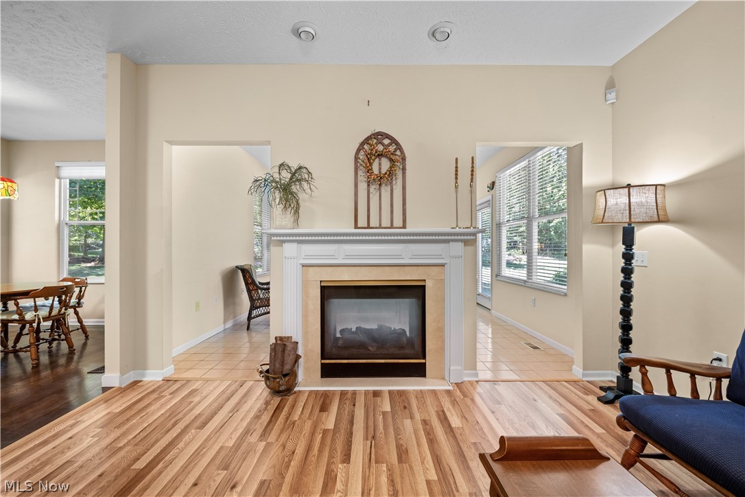1936 Pembrooke Lane Property Photo 9