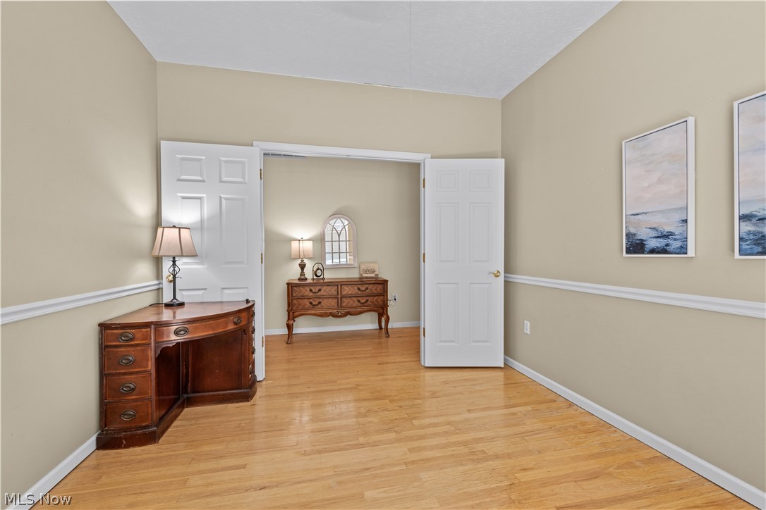 1936 Pembrooke Lane Property Photo 12