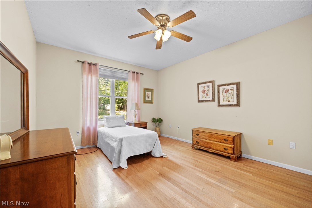 1936 Pembrooke Lane Property Photo 22