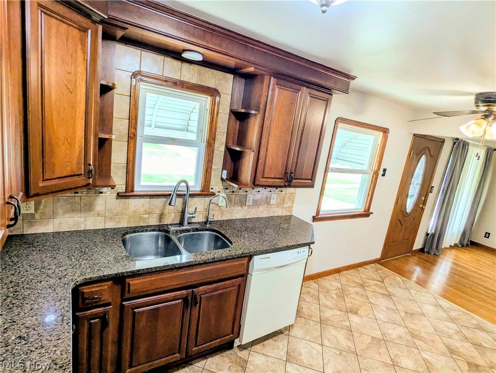 3207 Wellington Avenue Property Photo 3