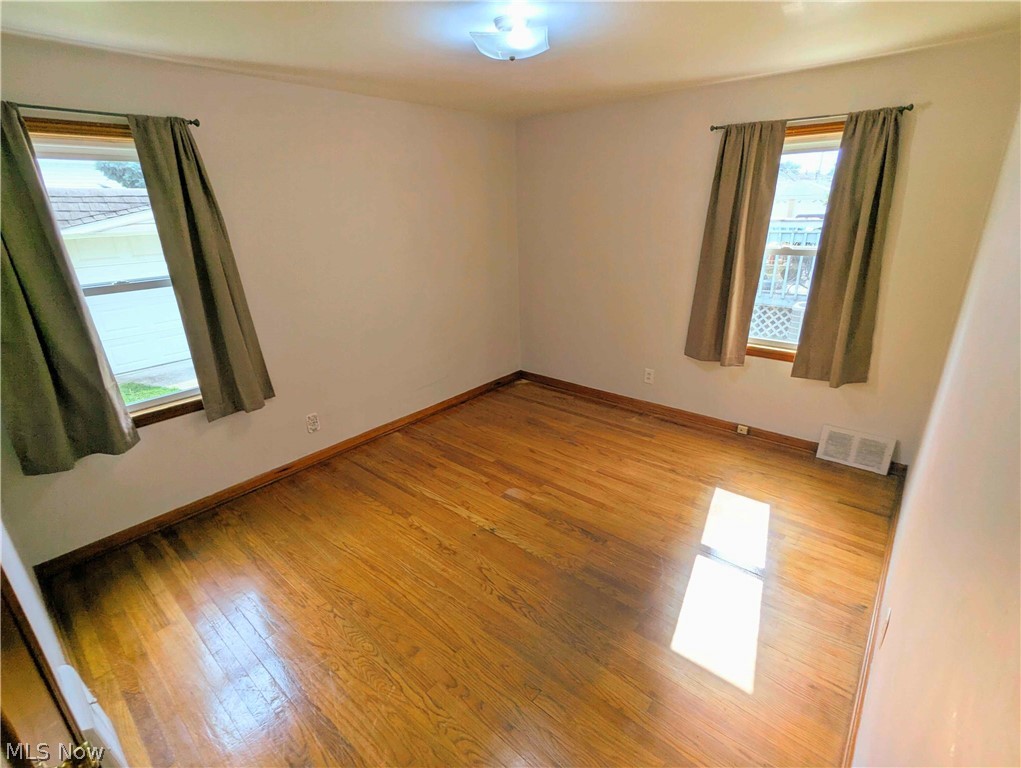 3207 Wellington Avenue Property Photo 11