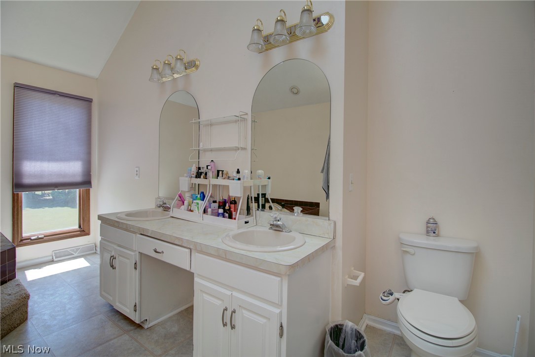 17639 Lexington Lane Property Photo 27