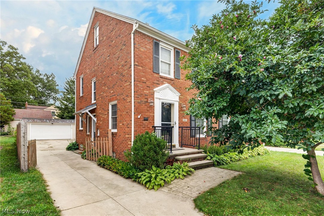 1515 Bunts Road Property Photo 2