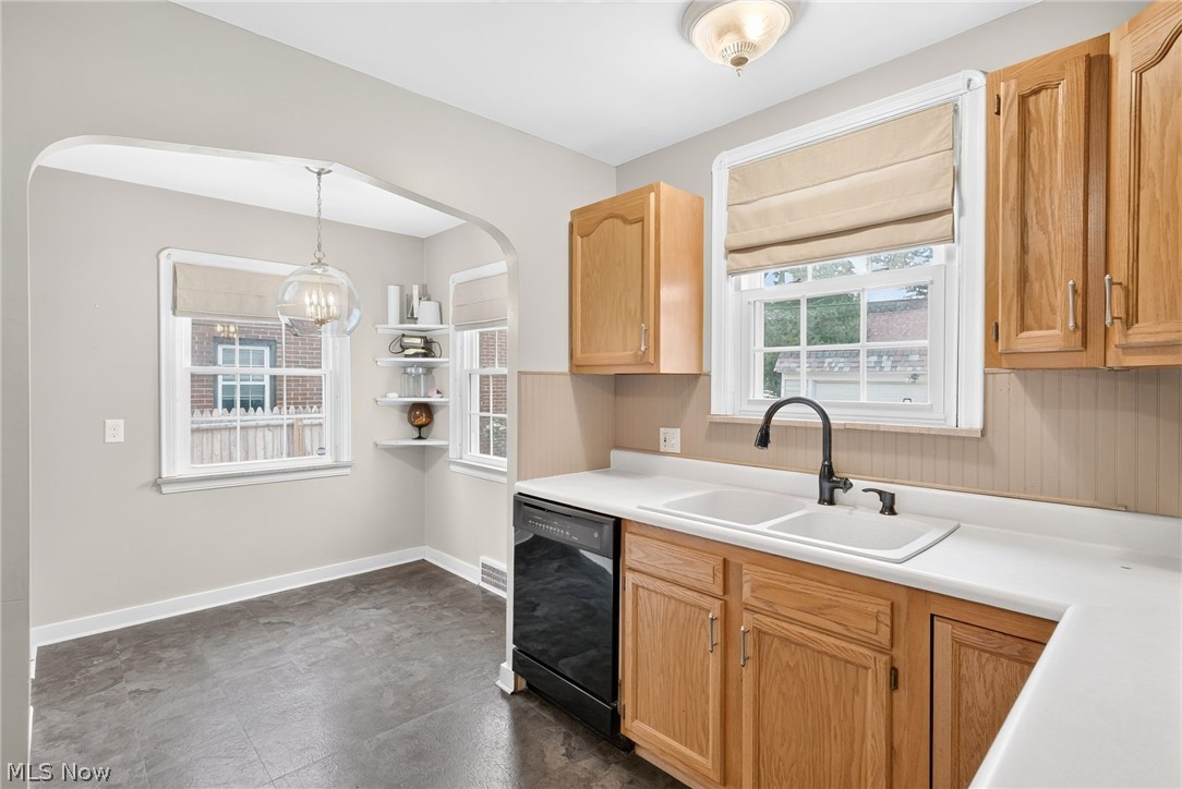 1515 Bunts Road Property Photo 10