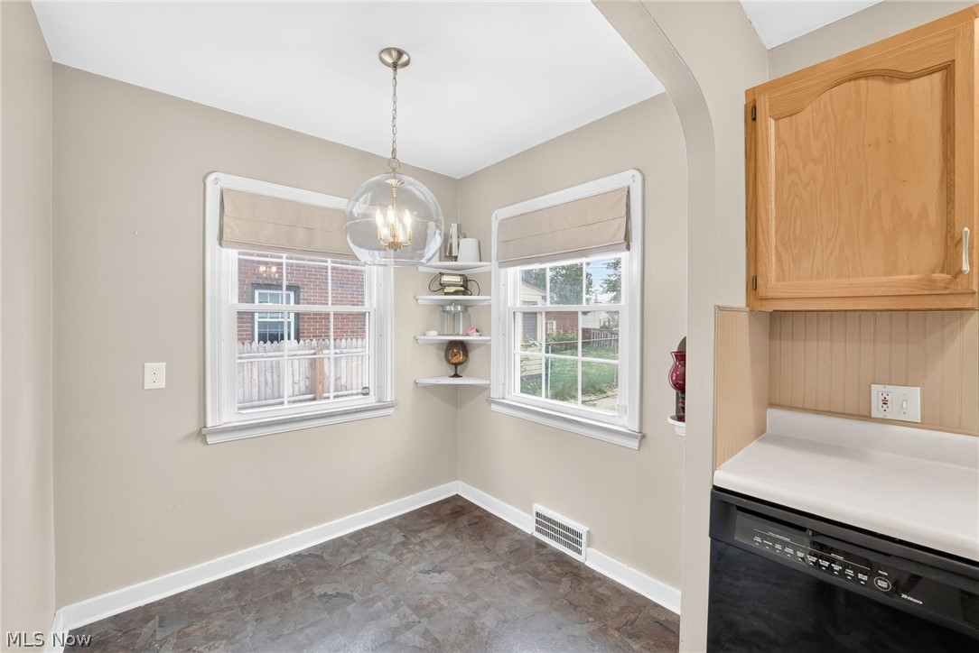 1515 Bunts Road Property Photo 14