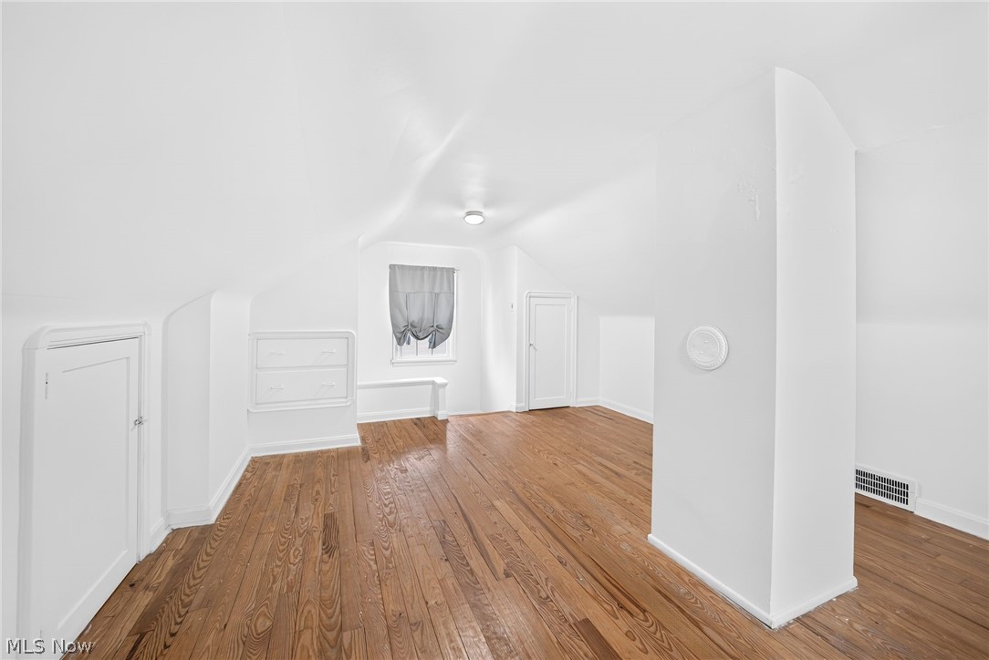 1515 Bunts Road Property Photo 25