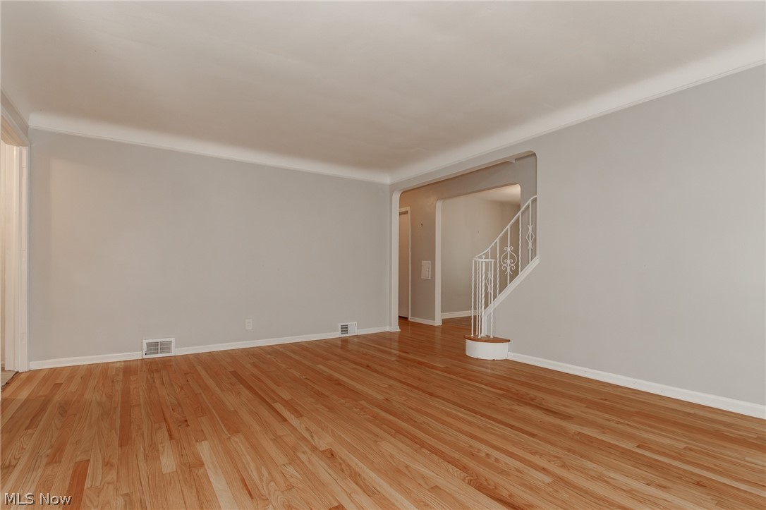 1752 Brainard Road Property Photo 5