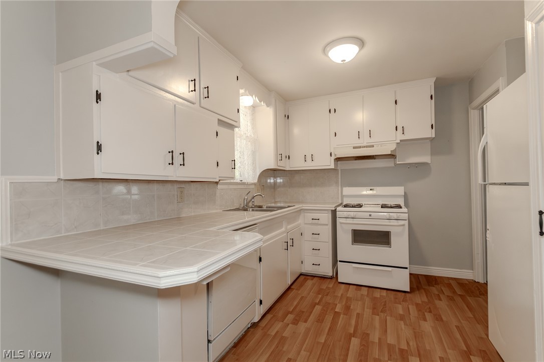 1752 Brainard Road Property Photo 10