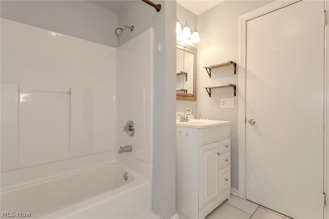 1752 Brainard Road Property Photo 18