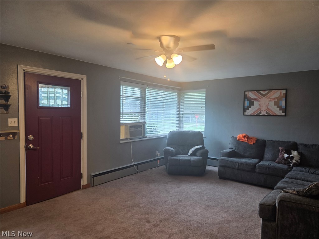495 Maple Street Property Photo 6
