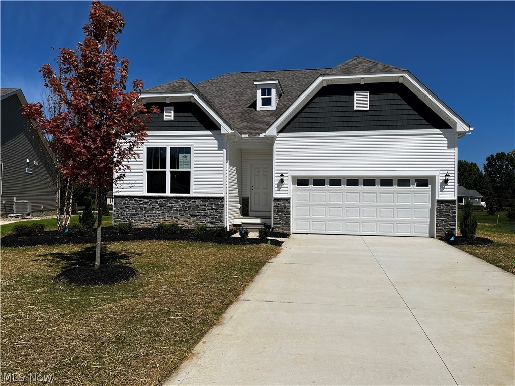 4571 Robinwood Court Property Photo 1