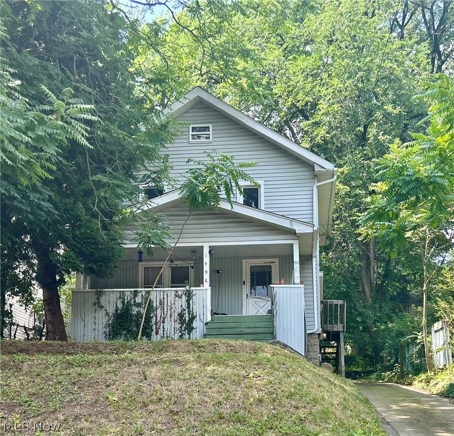 1498 Overlook Drive