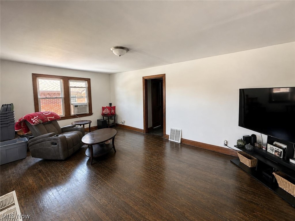 3735 Elbertus Avenue Property Photo 2