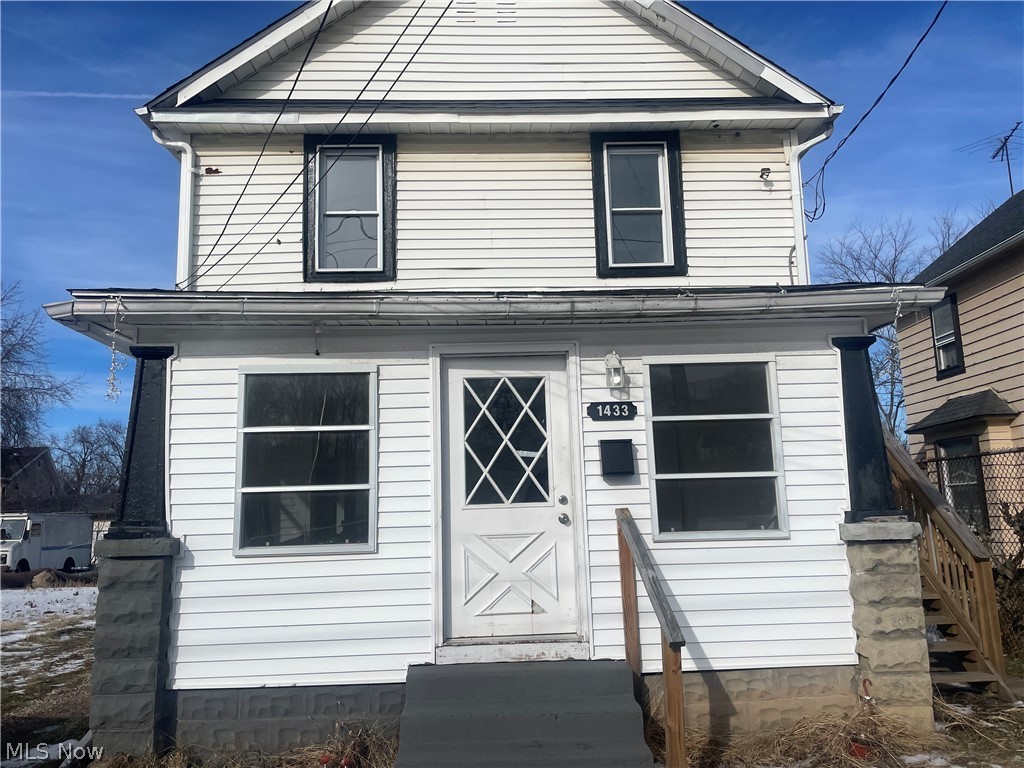 1433 Kenmore Boulevard Property Photo 1