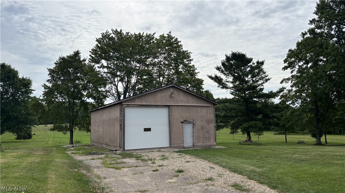 11784 Chamberlain Property Photo 45