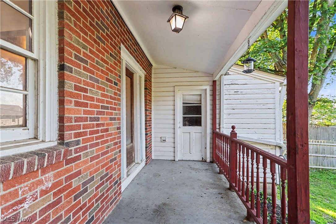 683 Sunset Boulevard Property Photo 23