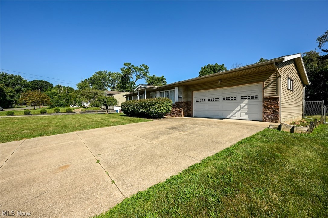 577 Catalina Drive Property Photo 3