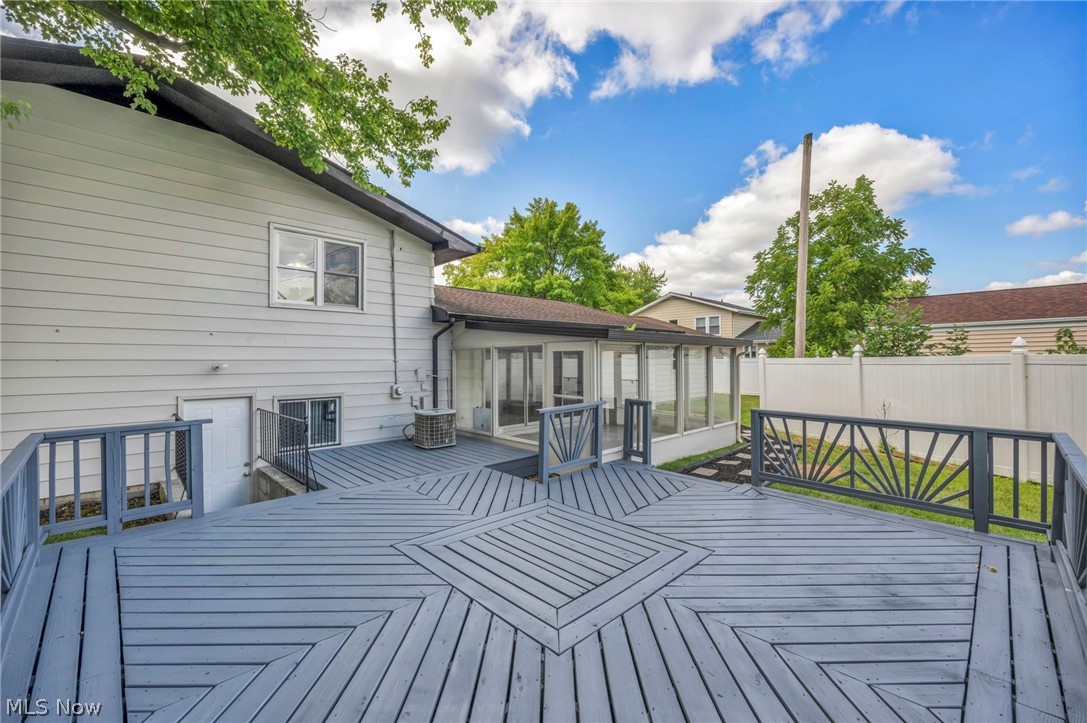 28610 Lynhaven Drive Property Photo 47