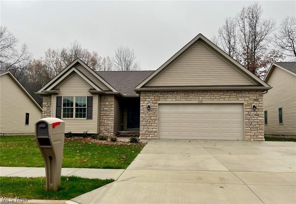 536 Parkside Drive Property Photo 1