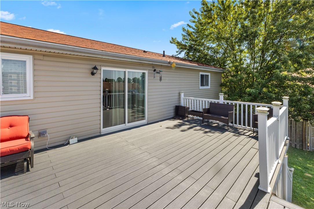 118 Arena Drive Property Photo 17