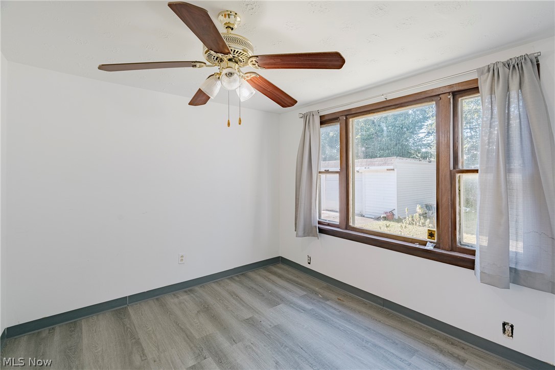 3826 Grosvenor Road Property Photo 11