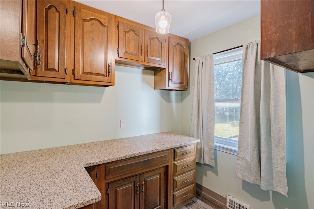 3826 Grosvenor Road Property Photo 16
