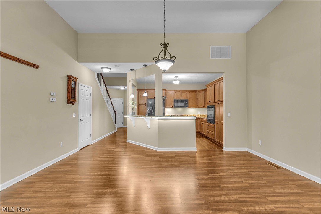 574 Hyannis Port Circle Property Photo 9
