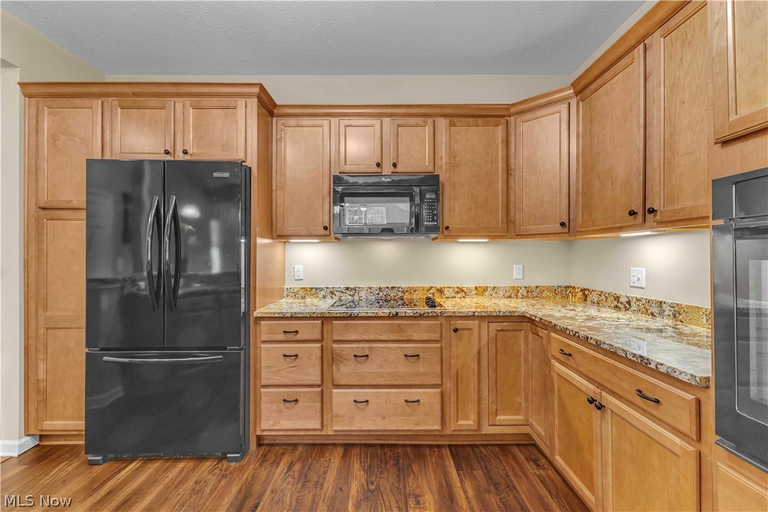 574 Hyannis Port Circle Property Photo 12