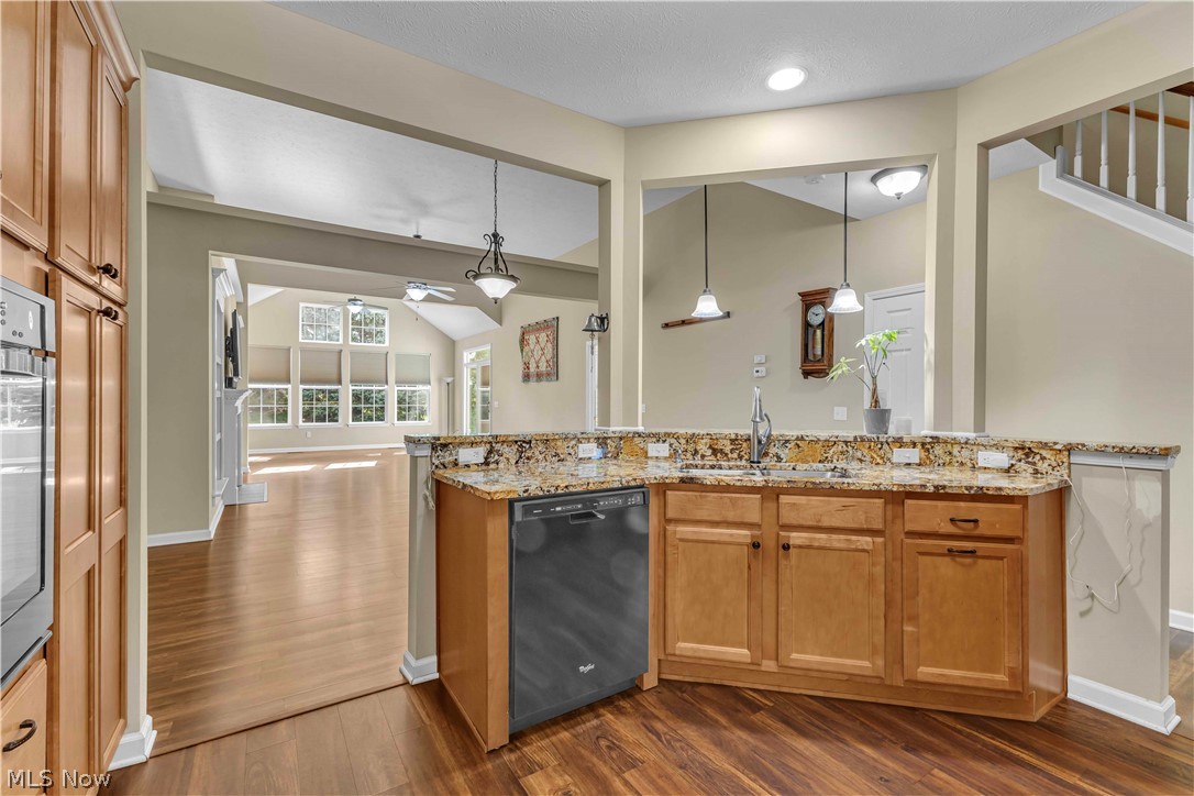 574 Hyannis Port Circle Property Photo 14