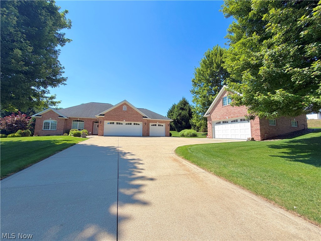 5044 Sunset Boulevard Road Nw Property Photo 1