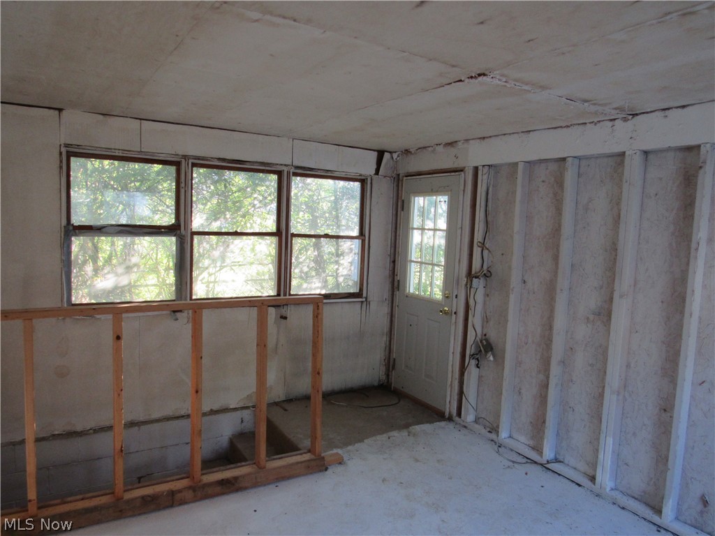 596 Terrace Property Photo 15