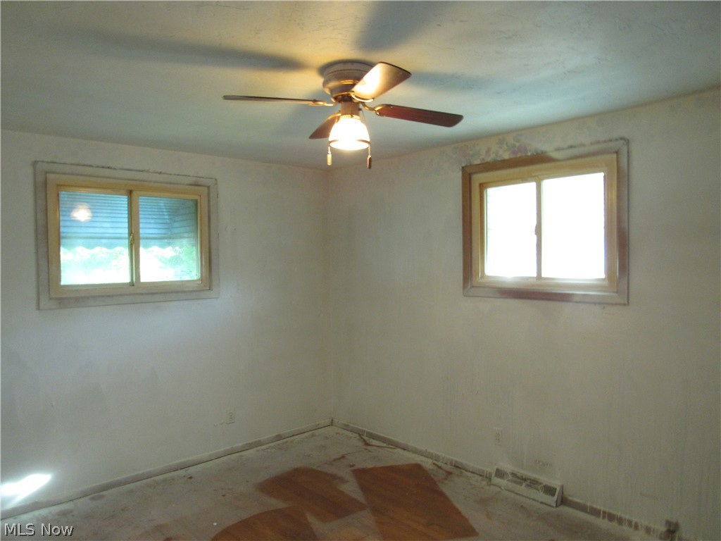 596 Terrace Property Photo 20